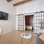 Urban Nest Szewska 21 Appartement *
