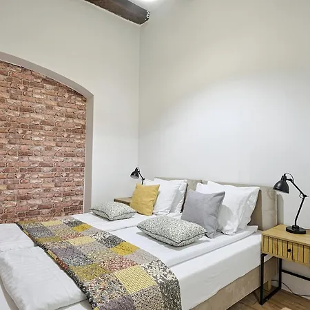 Urban Nest Szewska 21 Апартаменты
