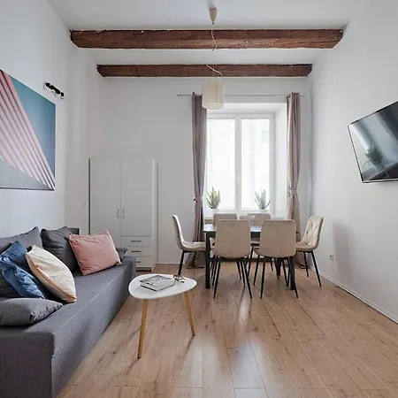 Urban Nest Szewska 21 Krakow