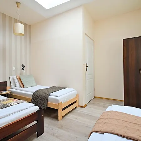Urban Nest Szewska 21 Apartment Krakow